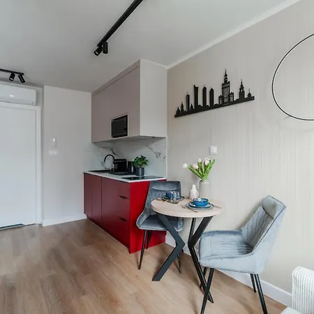 Pereca Centre By Arrenda Apartman